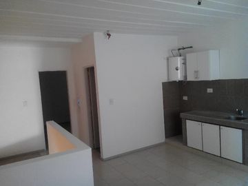 DEPARTAMENTO 2 AMB. 1 PISO. EN COMPLEJO CON PISCINA ,SIN EXPENSAS. NI ABL TACUARI 255 , TIGRE