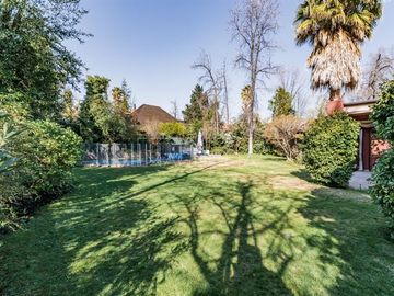 Casa en Venta en luis pasteur con Lo recabarren