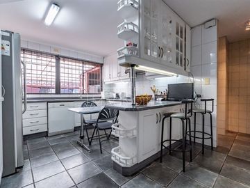 Casa en Venta en luis pasteur con Lo recabarren