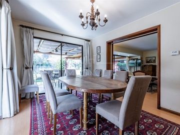 Casa en Venta en luis pasteur con Lo recabarren