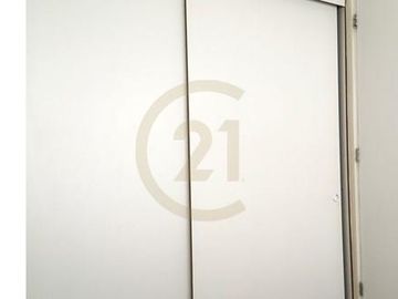 DEPARTAMENTO 1D CON ESTACIONAMIENTO - EST. CENTRAL