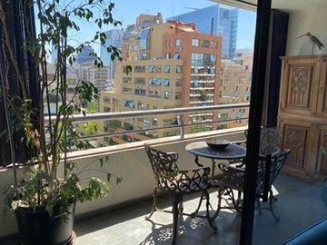 AMPLIO DEPARTAMENTO, 4 DORM, EL GOLF, LAS CONDES