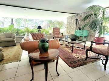 AMPLIO DEPARTAMENTO, 4 DORM, EL GOLF, LAS CONDES