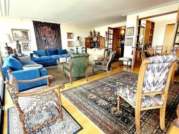 AMPLIO DEPARTAMENTO, 4 DORM, EL GOLF, LAS CONDES