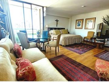 AMPLIO DEPARTAMENTO, 4 DORM, EL GOLF, LAS CONDES