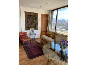 AMPLIO DEPARTAMENTO, 4 DORM, EL GOLF, LAS CONDES