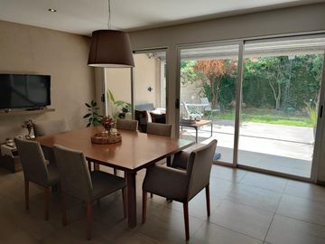 Casa en  VENTA