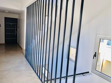 Departamento en  VENTA 2 AMB CON TERRAZA PROPIA Y COCHERA. RAMOS MEJIA
