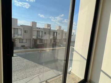 ¡Estrena tu nuevo hogar en Tejeda, la mejor ubicación de Corregidora!