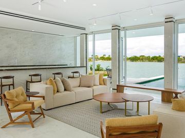 CASA DE LUJO EN VENTA RESIDENCIAL LAGOS DEL SOL CANCUN COLDWELL BANKER