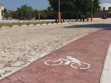 CASA DE LUJO EN VENTA RESIDENCIAL LAGOS DEL SOL CANCUN COLDWELL BANKER