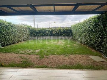 VENDO HERMOSA CASA CAMPESTRE SECTOR ALFAGUARA JAMUNDI