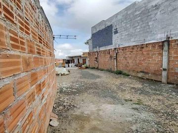CASA EN VENTA ALTAGRACIA PEREIRA