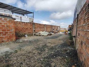 CASA EN VENTA ALTAGRACIA PEREIRA