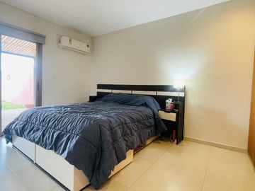 Casa de dos dormitorios en Sicardi en Venta