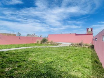 Casa de dos dormitorios en Sicardi en Venta