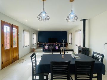 Casa de dos dormitorios en Sicardi en Venta