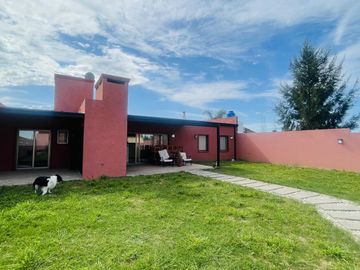 Casa de dos dormitorios en Sicardi en Venta