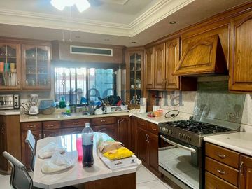 Casa en venta en cumbres 3er sector