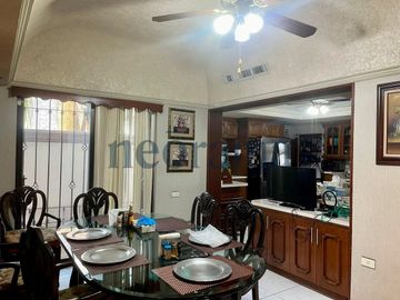 Casa en venta en cumbres 3er sector