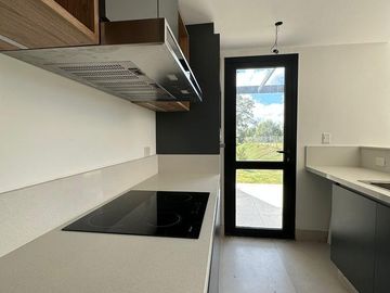 Departamento en  venta en barrio El Canal, Villanueva, Tigre, Zona Norte
