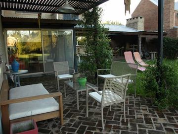 Casa en venta en Aldea, Fisherton, 5 dorm