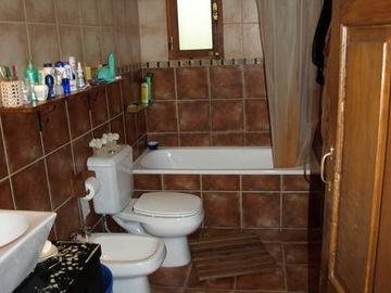 Casa en venta en Aldea, Fisherton, 5 dorm