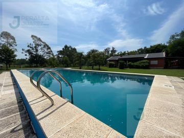 Linda Casa Quinta  en Paso de la Patria