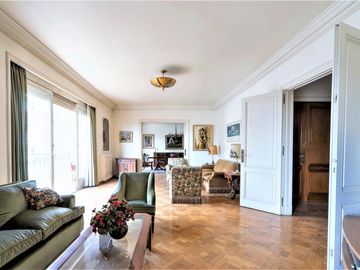 Venta-Piso Alto Exclusivo-Recoleta-Prime Location-4 Dormitorios-2 Cocheras