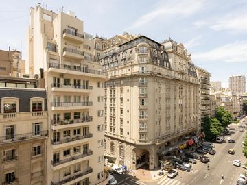 Venta-Piso Alto Exclusivo-Recoleta-Prime Location-4 Dormitorios-2 Cocheras