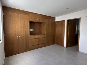 Hermosa casa en VENTA Parque Metropolitano en coto
