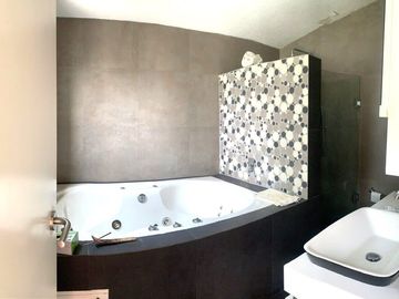 CASA EN VENTA EN CIUDAD SATÉLITE, NAUCALPAN DE JUÁREZ