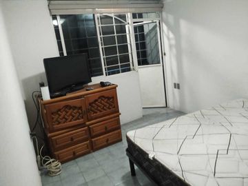 ¡  SE VENDE  GRAN RESIDENCIA  EN LOMAS DE SAN ANTON
