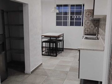 ¡  SE VENDE  GRAN RESIDENCIA  EN LOMAS DE SAN ANTON