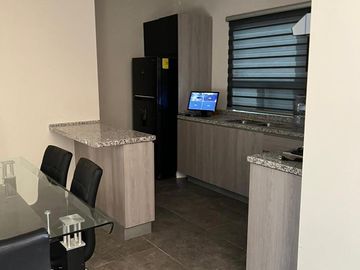 Quinta en  VENTA con alberca Los Lirios Montemoprelos