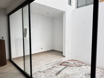 VENTA DE CASA DE 4 RECAMARAS EN LA ANTIGUA CEMENTERA
