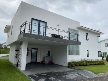 Casa en Renta Rincón de los Encinos Lerma, rápido acceso a la México -Toluca