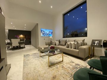 Casa en Renta Rincón de los Encinos Lerma, rápido acceso a la México -Toluca