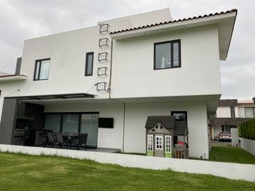 Casa en Renta Rincón de los Encinos Lerma, rápido acceso a la México -Toluca