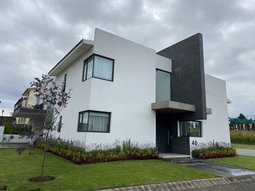 Casa en Renta Rincón de los Encinos Lerma, rápido acceso a la México -Toluca