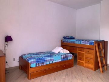 VENTA CASA CON ALBERCA EN LOMAS DE TETELA, CUARNAVACA, MORELOS