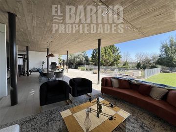 Casa en Venta en Piedra Roja