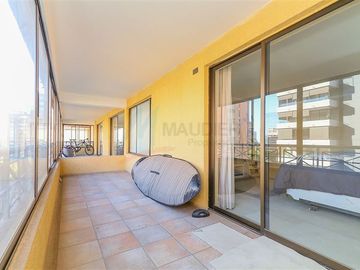 Departamento en Venta en El Golf