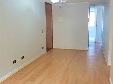 Departamento en Venta en Lord Cochrane / Metro La Moneda