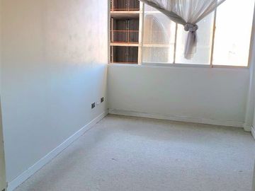 Departamento en Venta en Lord Cochrane / Metro La Moneda