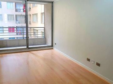 Departamento en Venta en Lord Cochrane / Metro La Moneda
