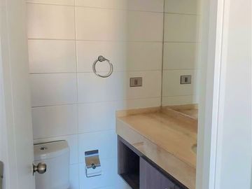 Departamento en Venta en Lord Cochrane / Metro La Moneda