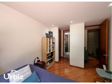 Apartamento en venta de 195m, vista panorámica y 2 terrazas en Colina