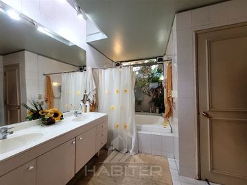 Casa en Venta en Zapallar, Curicó