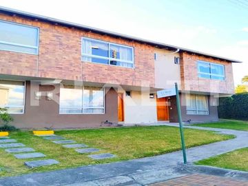 Casa en venta Altos de la Moya